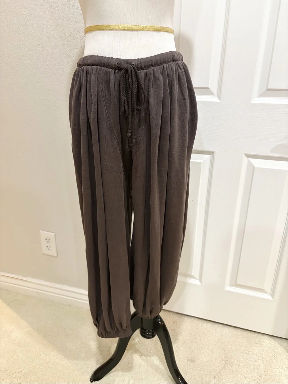 Free People FP Movement Women's Momentum Balloon Rich Brown Oversized Pants XS/S